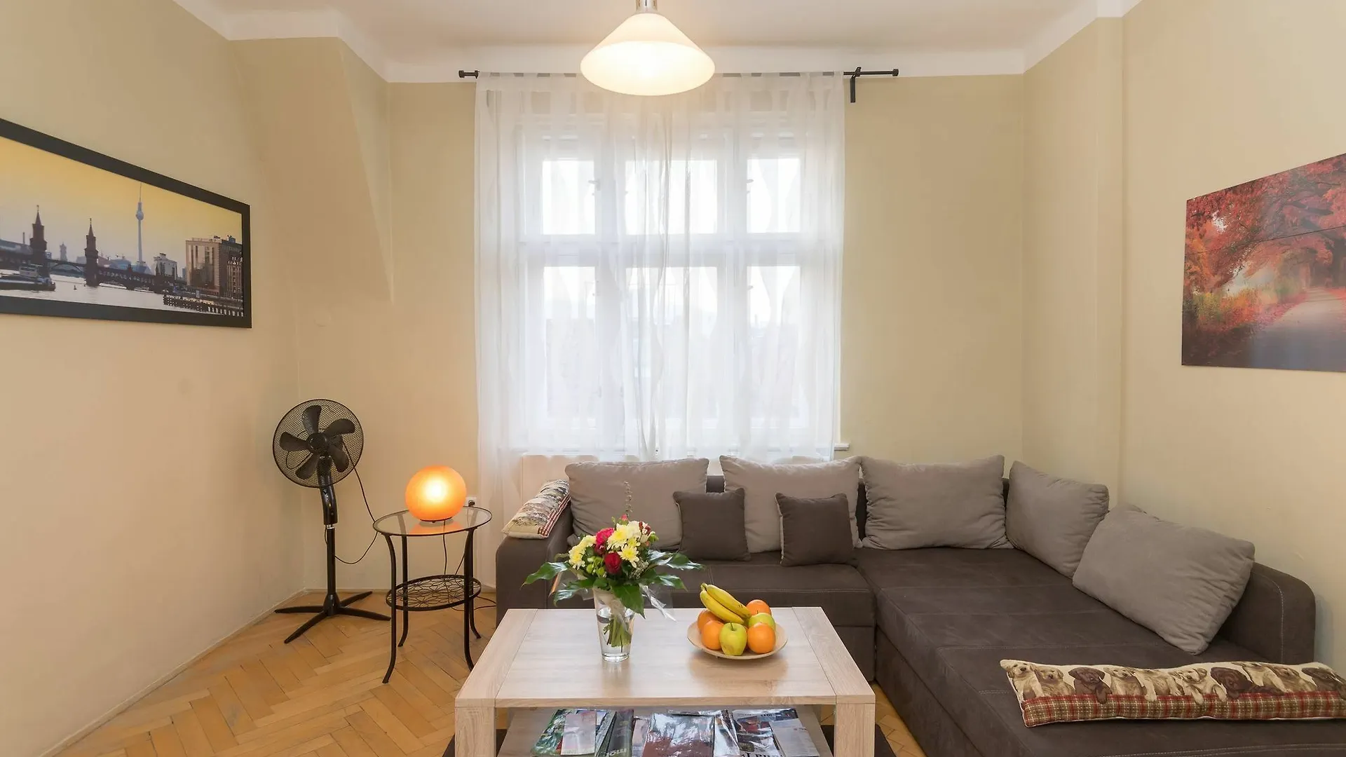 Castle View Spacious Apartment 布拉格 0*,
