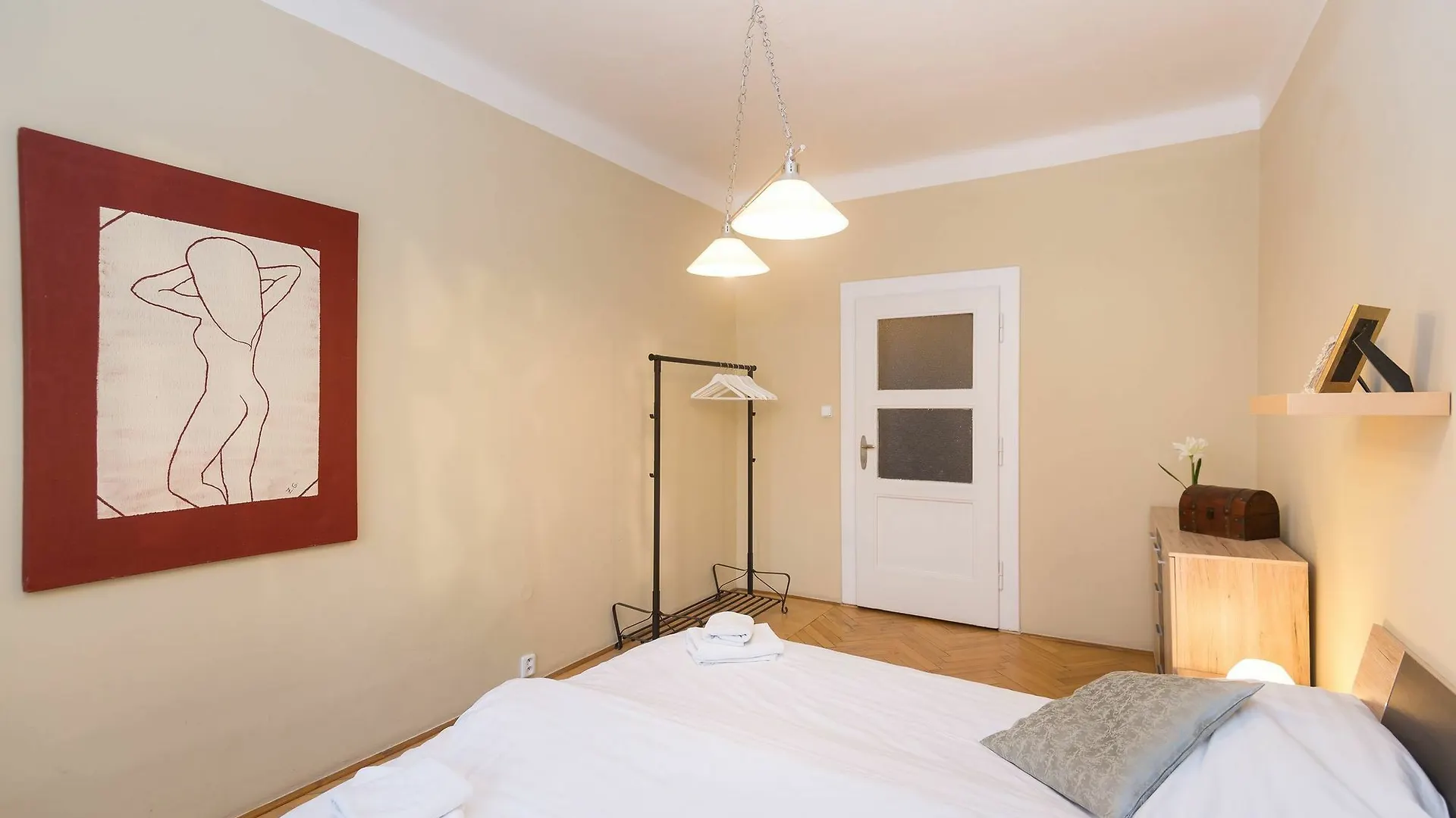 Castle View Spacious Apartment 布拉格 0*,  捷克